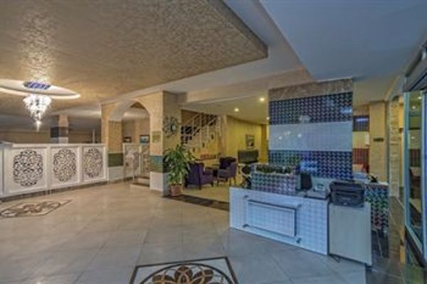 Taç Premier Anex (Alanya)